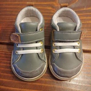Size 4 baby sneakers